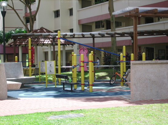 Blk 878 Tampines Avenue 8 (Tampines), HDB 4 Rooms #97212